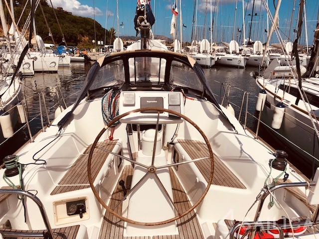 Sun Odyssey 36i - Yacht Charter Sailica