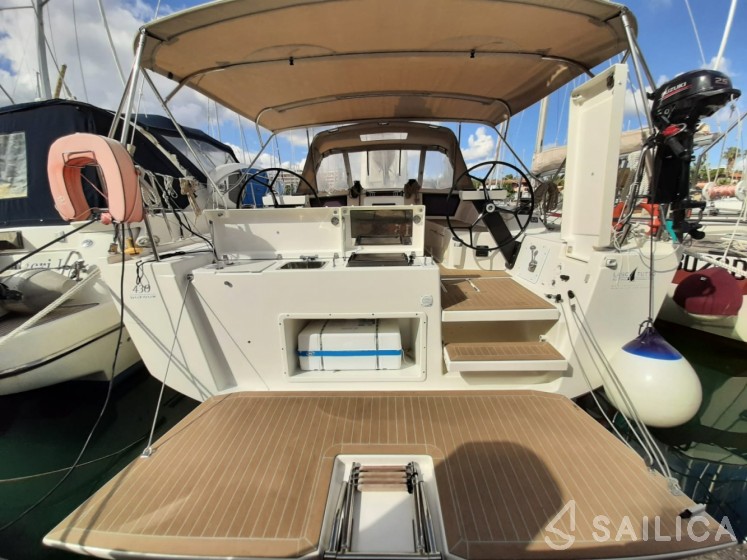 Dufour 430 - Yacht Charter Sailica