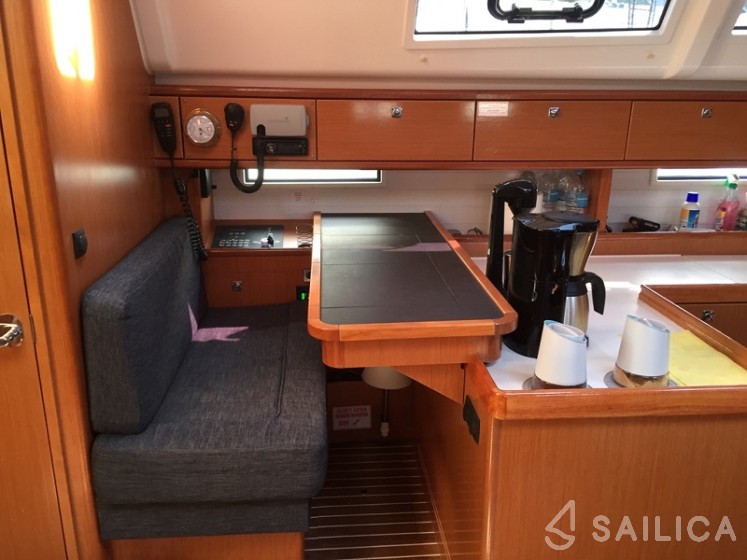 Bavaria 51 Cruiser - Yacht Charter Sailica