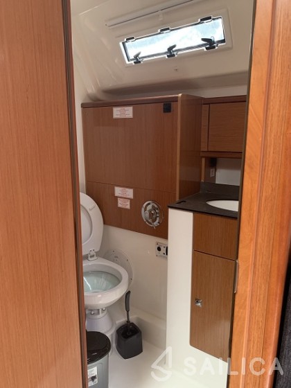 Bavaria 51 Cruiser - Yacht Charter Sailica