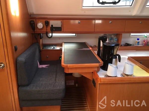 Bavaria 51 Cruiser - Yacht Charter Sailica