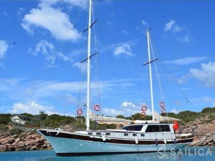 Gulet - Yacht Charter Sailica