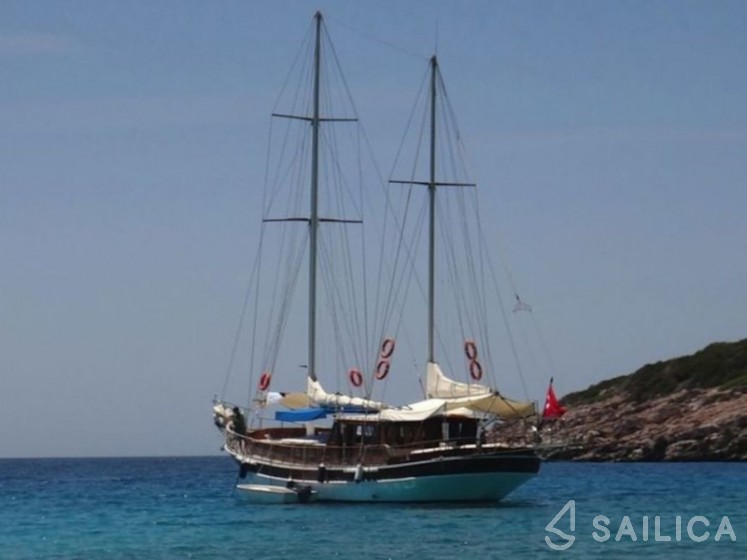 Gulet - Yacht Charter Sailica