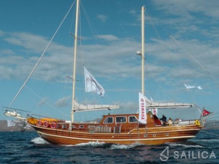 Gulet - Yacht Charter Sailica