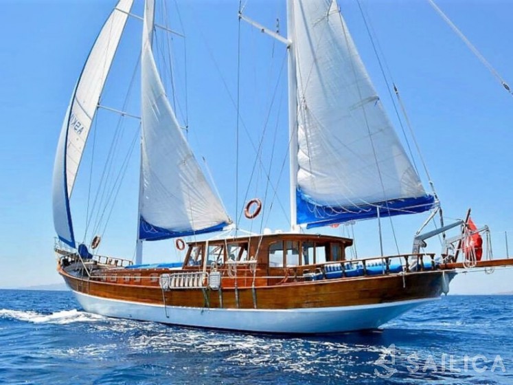 Gulet - Yacht Charter Sailica