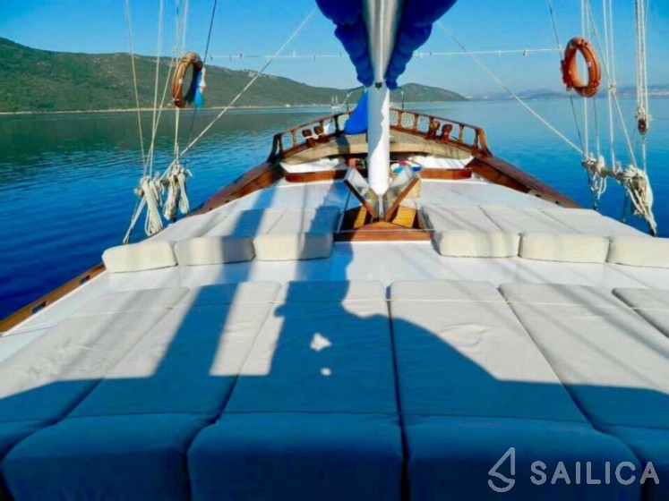 Gulet - Yacht Charter Sailica