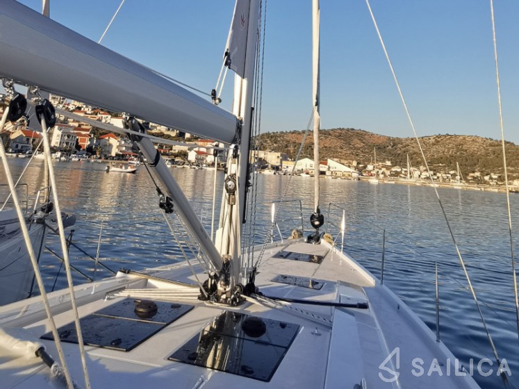 Hanse 508 - Yacht Charter Sailica
