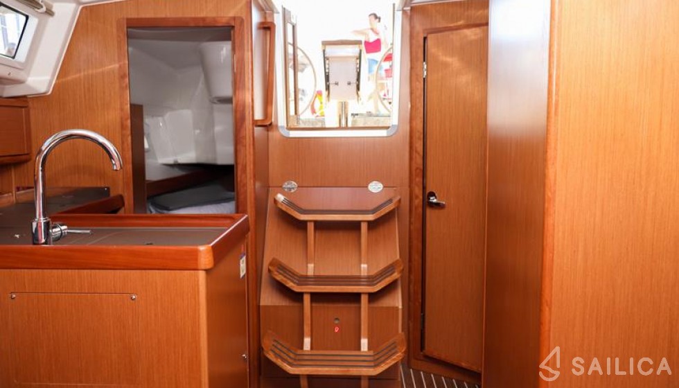 Bavaria 34 Cruiser - Yacht Charter Sailica