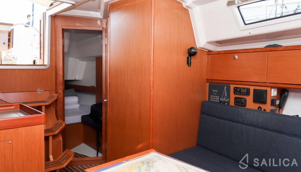 Bavaria 34 Cruiser - Yacht Charter Sailica