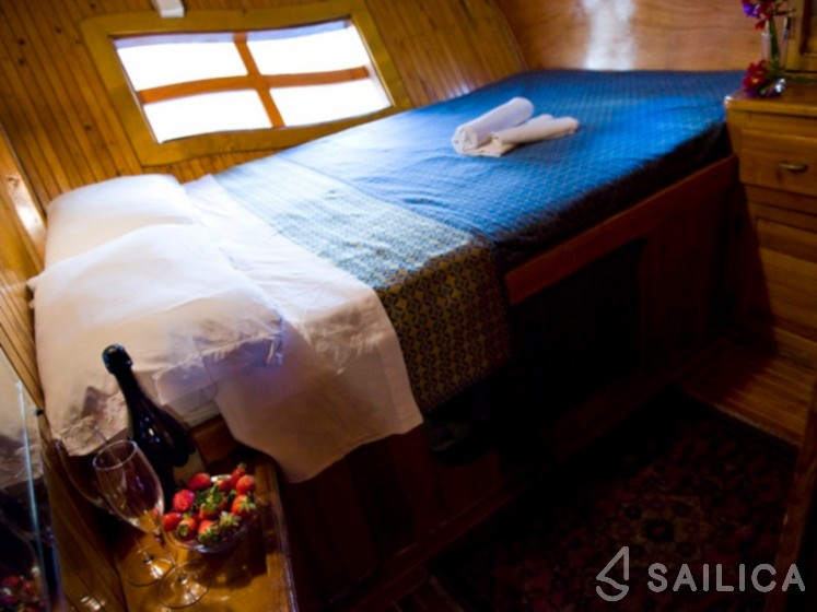 Gulet - Yacht Charter Sailica