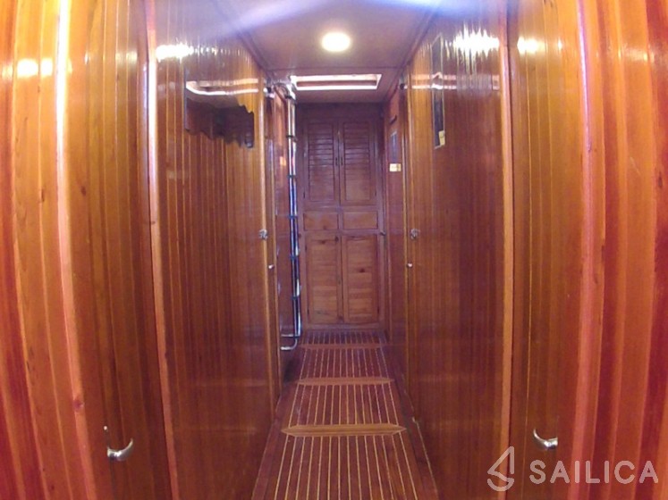 Gulet - Yacht Charter Sailica