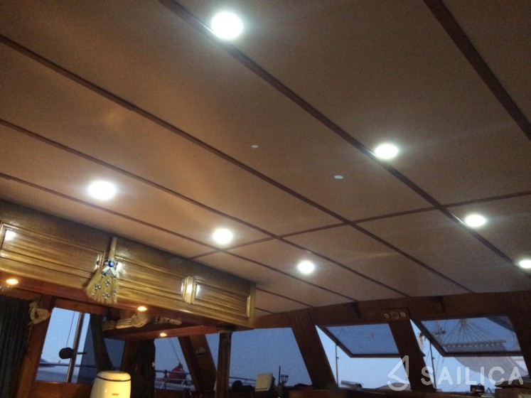 Gulet - Yacht Charter Sailica