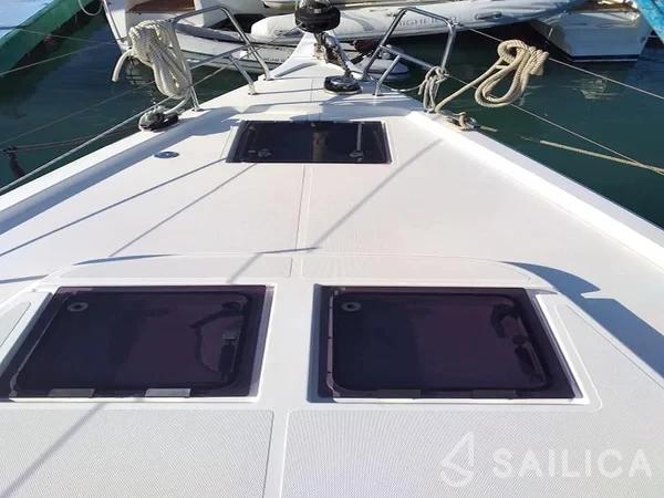 Bavaria C45 - Yacht Charter Sailica
