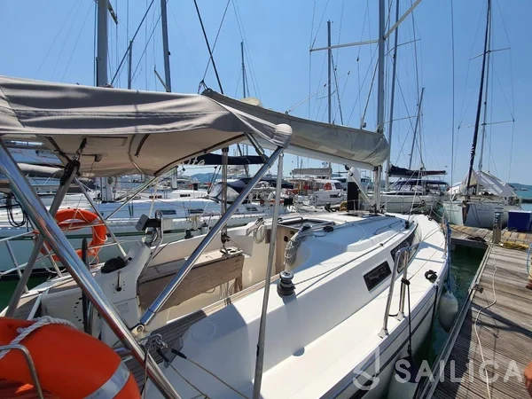 Bavaria 33 Cruiser - Yacht Charter Sailica