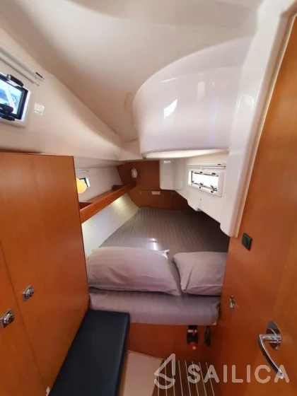 Bavaria 33 Cruiser - Yacht Charter Sailica