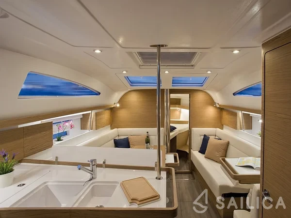 Elan 40 Impression - Yacht Charter Sailica