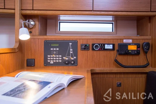 Bavaria 41 Cruiser - Yacht Charter Sailica