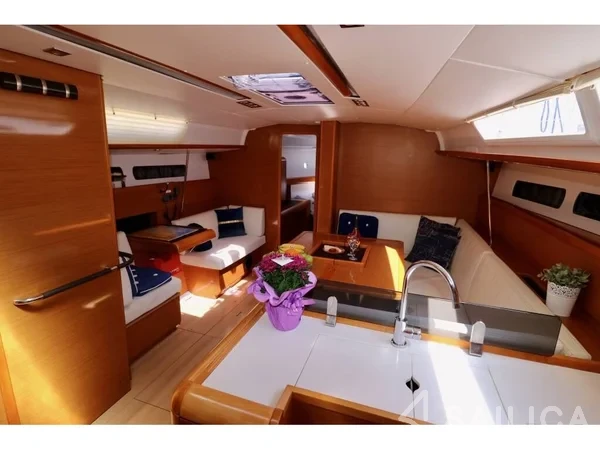 Sun Odyssey 439 - Yacht Charter Sailica
