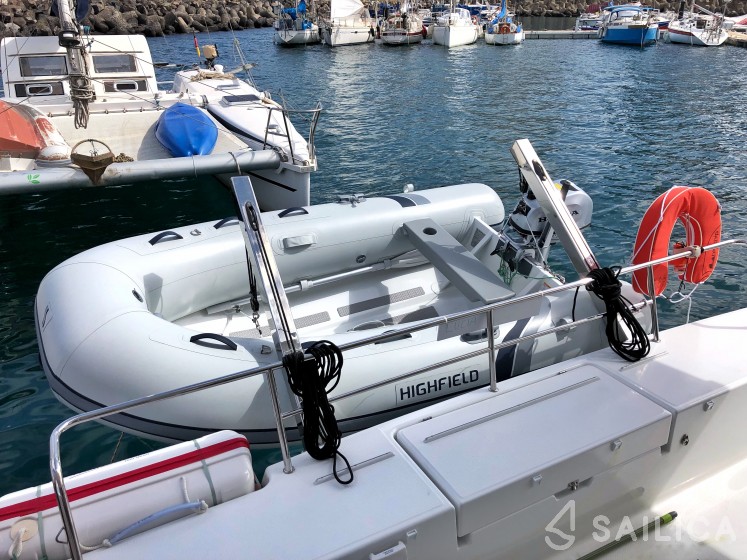 Lucia 40 - Yacht Charter Sailica