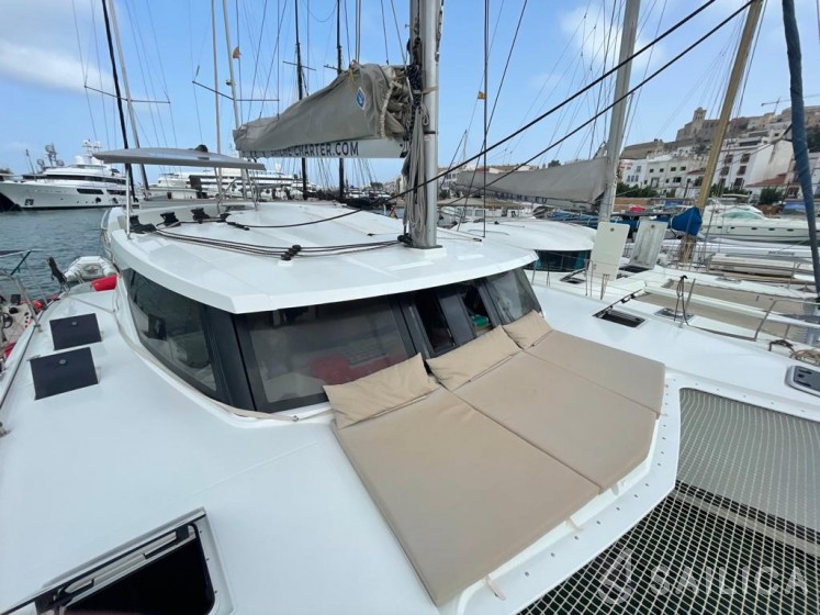Lucia 40 - Yacht Charter Sailica