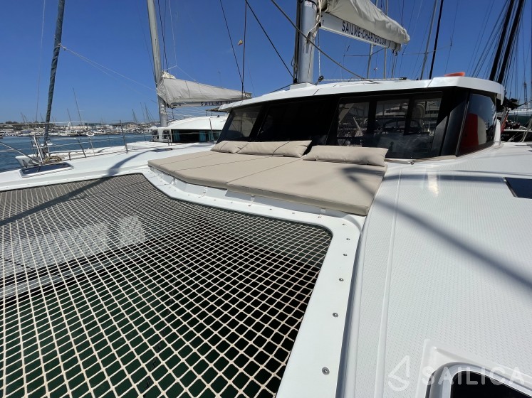 Lucia 40 - Yacht Charter Sailica