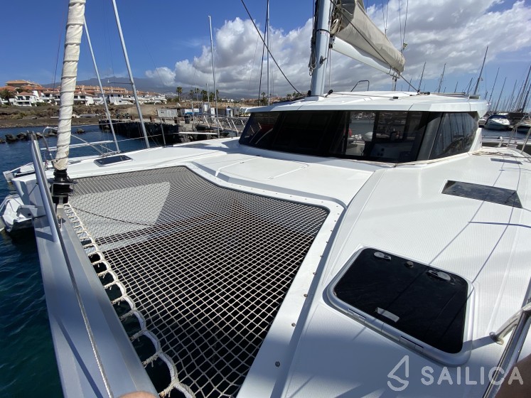 Lucia 40 - Yacht Charter Sailica