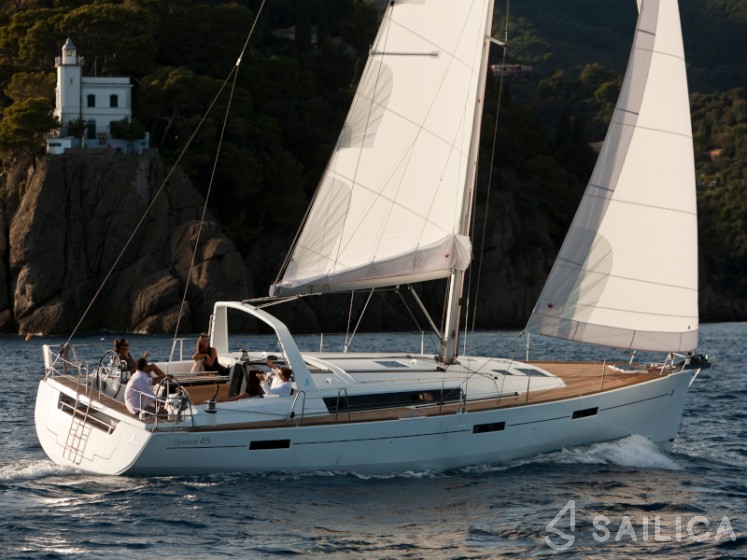Oceanis 45 - Yacht Charter Sailica