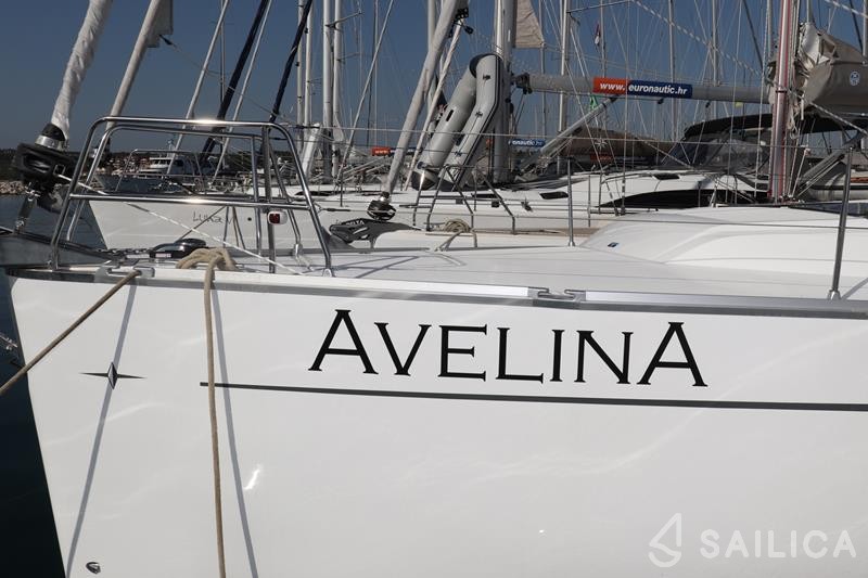 Bavaria Cruiser 46 - Yacht Charter Sailica
