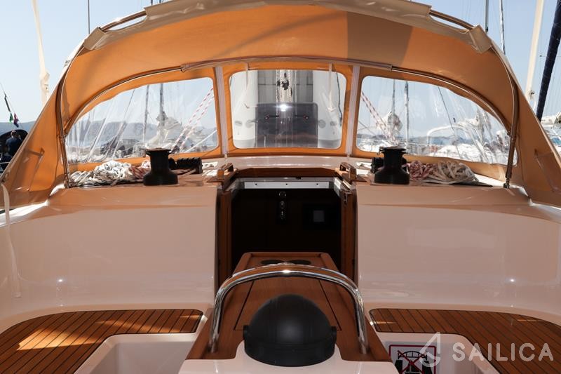 Bavaria 46 Cruiser - Yacht Charter Sailica
