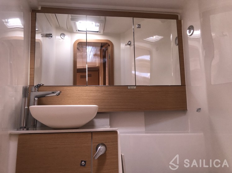 Dufour 430 - Yacht Charter Sailica