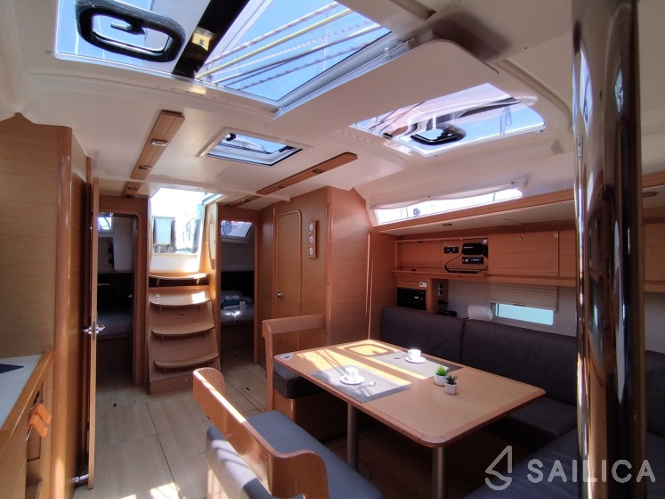 Dufour 430 - Yacht Charter Sailica