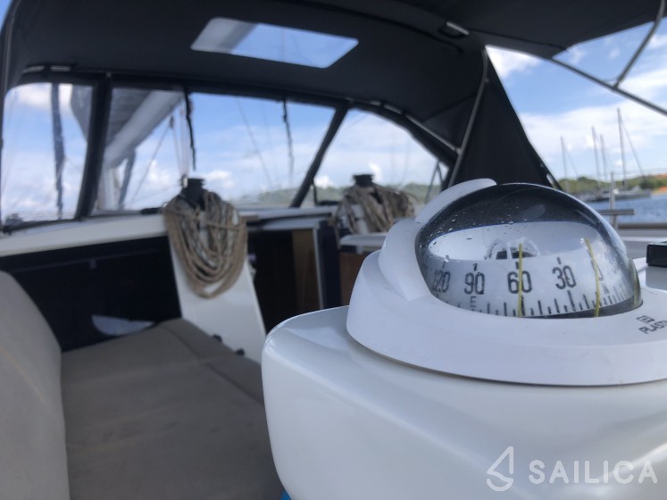 Dufour 430 - Yacht Charter Sailica