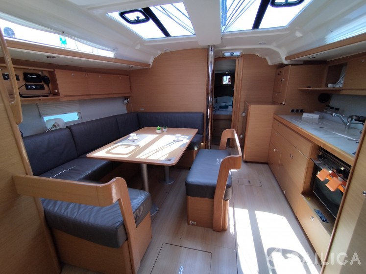 Dufour 430 - Yacht Charter Sailica