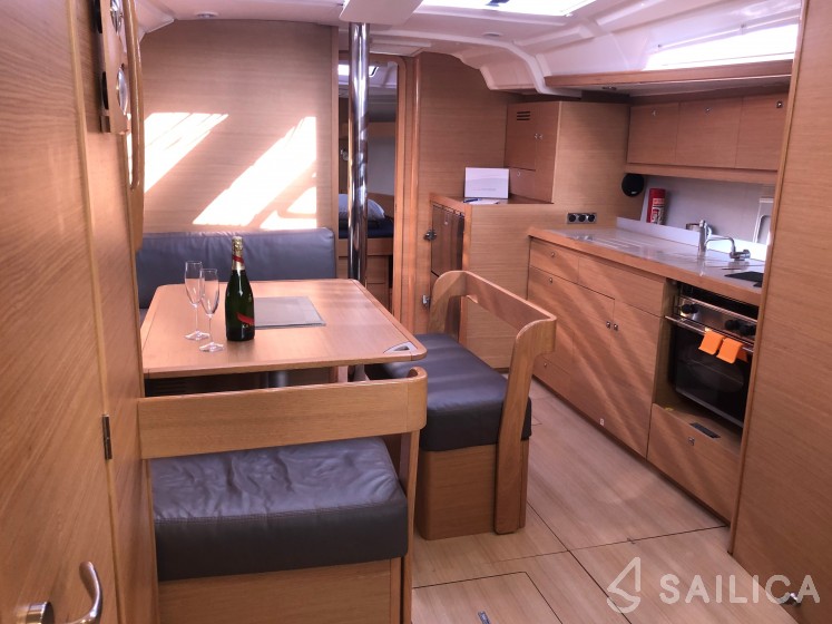 Dufour 430 - Yacht Charter Sailica