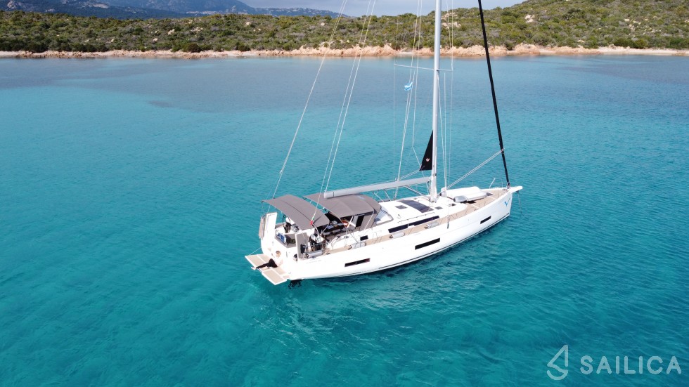 Dufour 530 - Yacht Charter Sailica