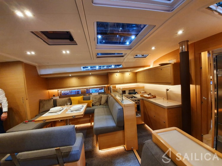 Dufour 530 - Yacht Charter Sailica