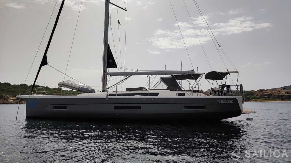 Dufour 530 - Yacht Charter Sailica
