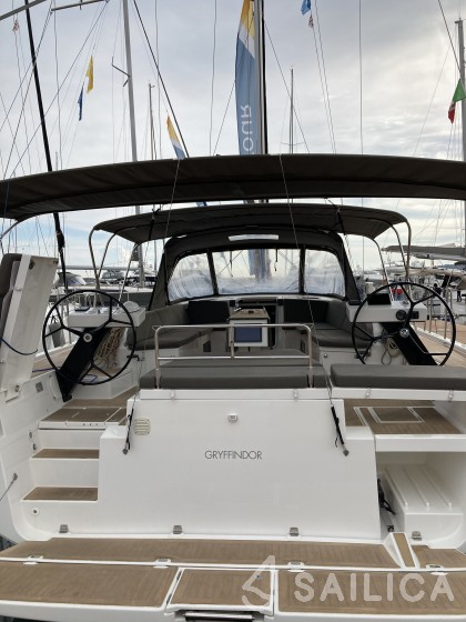 Dufour 530 - Yacht Charter Sailica