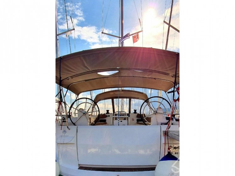 Sun Odyssey 519 - Yacht Charter Sailica