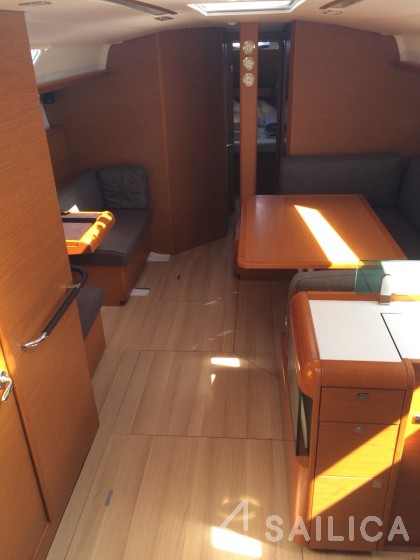 Sun Odyssey 449 - Yacht Charter Sailica