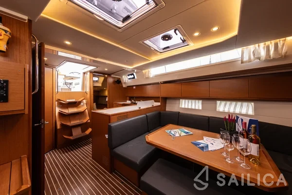 Bavaria C45 - Yacht Charter Sailica