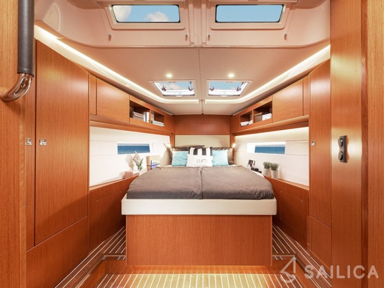 Bavaria C45 - Yacht Charter Sailica