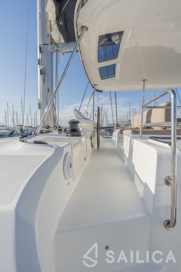 Lagoon 50 - Yacht Charter Sailica