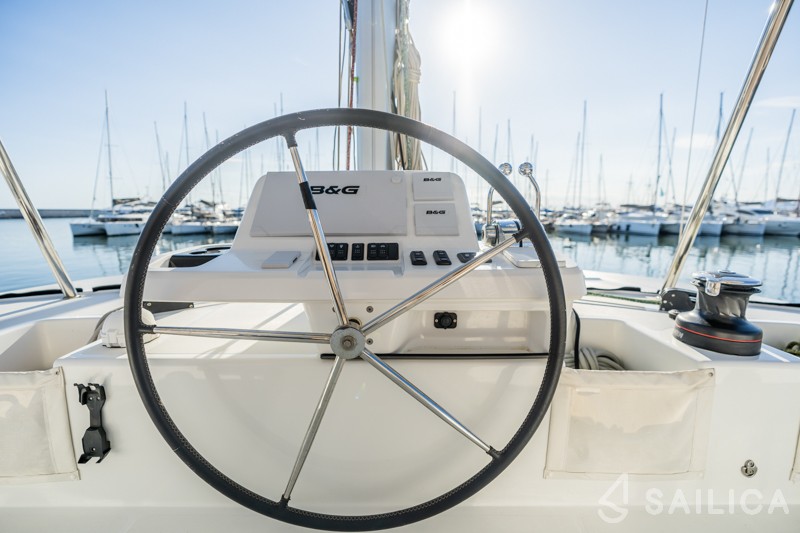 Lagoon 50 - Yacht Charter Sailica