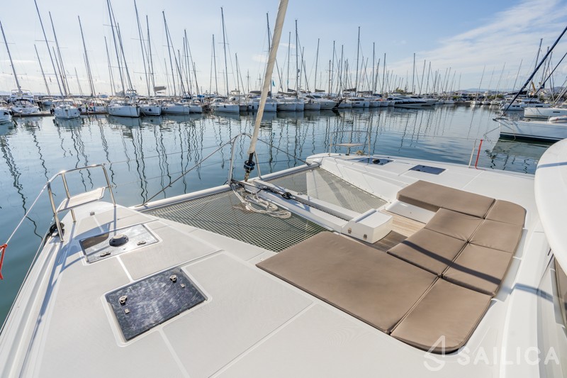Lagoon 50 - Yacht Charter Sailica