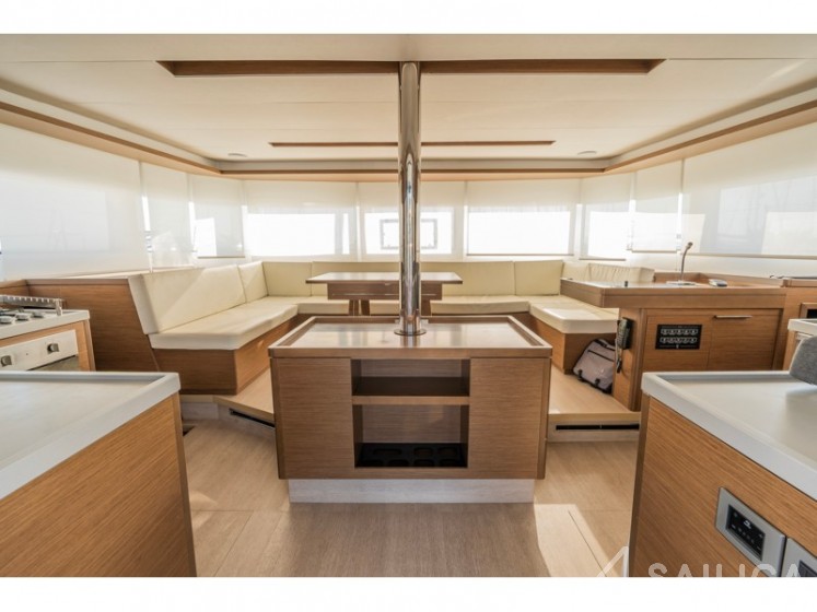 Lagoon 50 - Yacht Charter Sailica