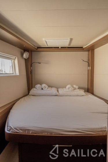 Lagoon 50 - Yacht Charter Sailica