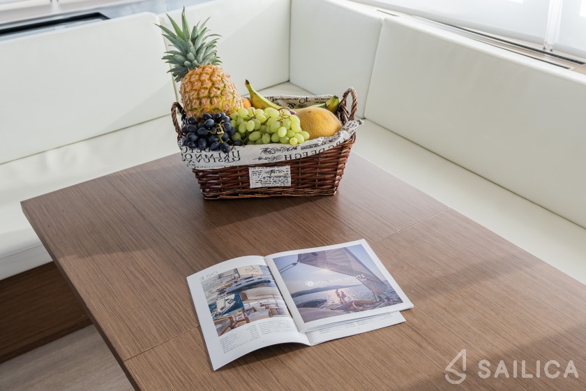 Lagoon 50 - Yacht Charter Sailica