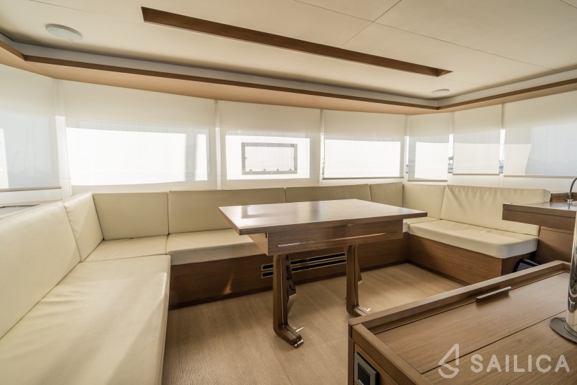 Lagoon 50 - Yacht Charter Sailica