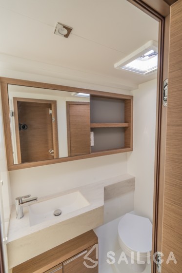 Lagoon 50 - Yacht Charter Sailica